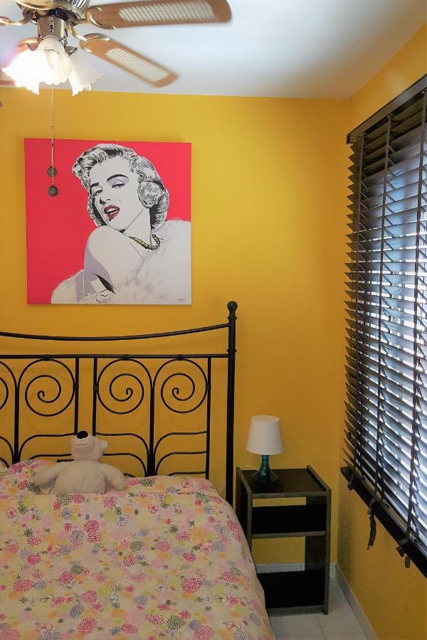 Apartamento Mediterraneo ピネダ・デ・マール エクステリア 写真