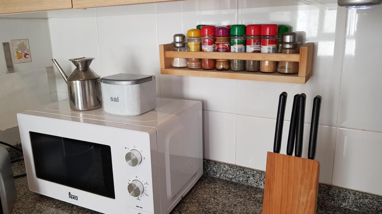 Apartamento Mediterraneo ピネダ・デ・マール エクステリア 写真