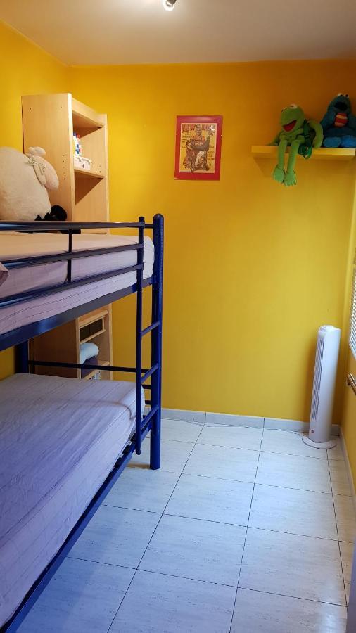 Apartamento Mediterraneo ピネダ・デ・マール エクステリア 写真