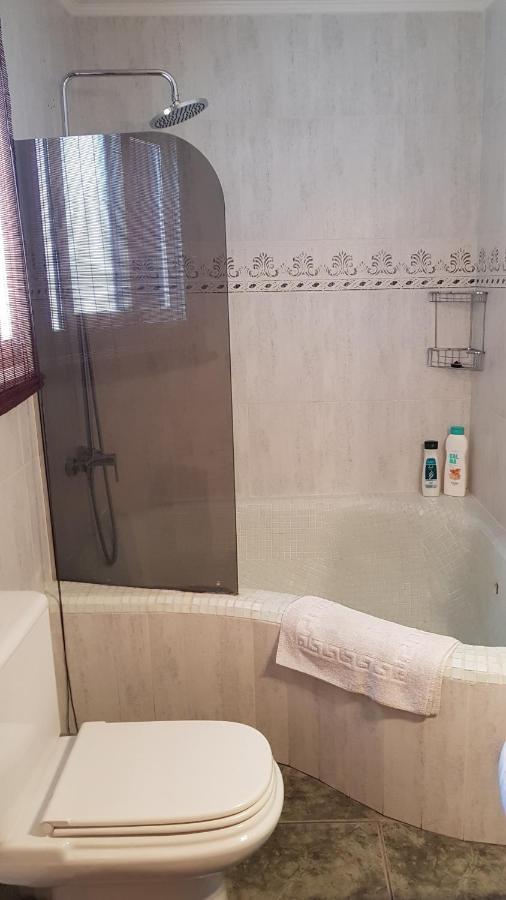 Apartamento Mediterraneo ピネダ・デ・マール エクステリア 写真